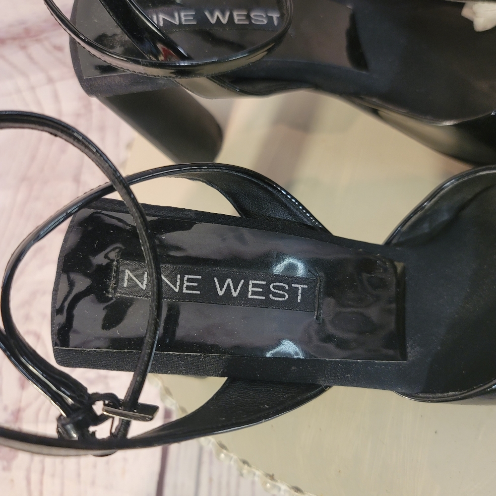 Nine West Black Patent Leather Adjustable Ankle Strap Heel Pump Shoes Sz 8.5M - Picture 11 of 13